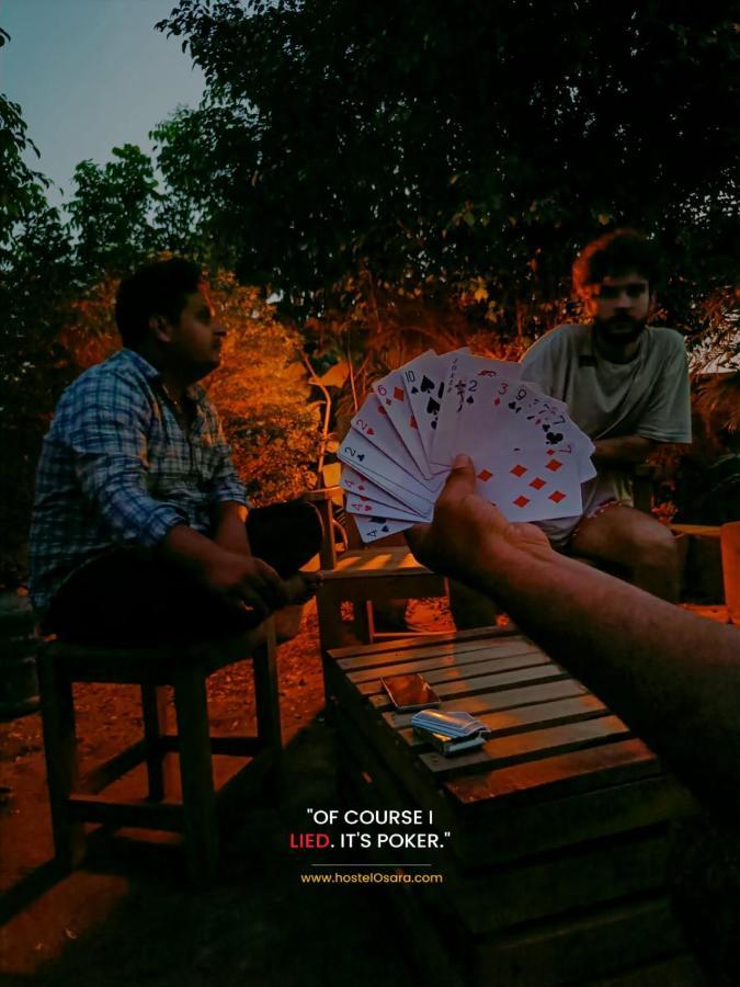 Housetale- A Traveller'S Home Bodh Gaya Extérieur photo