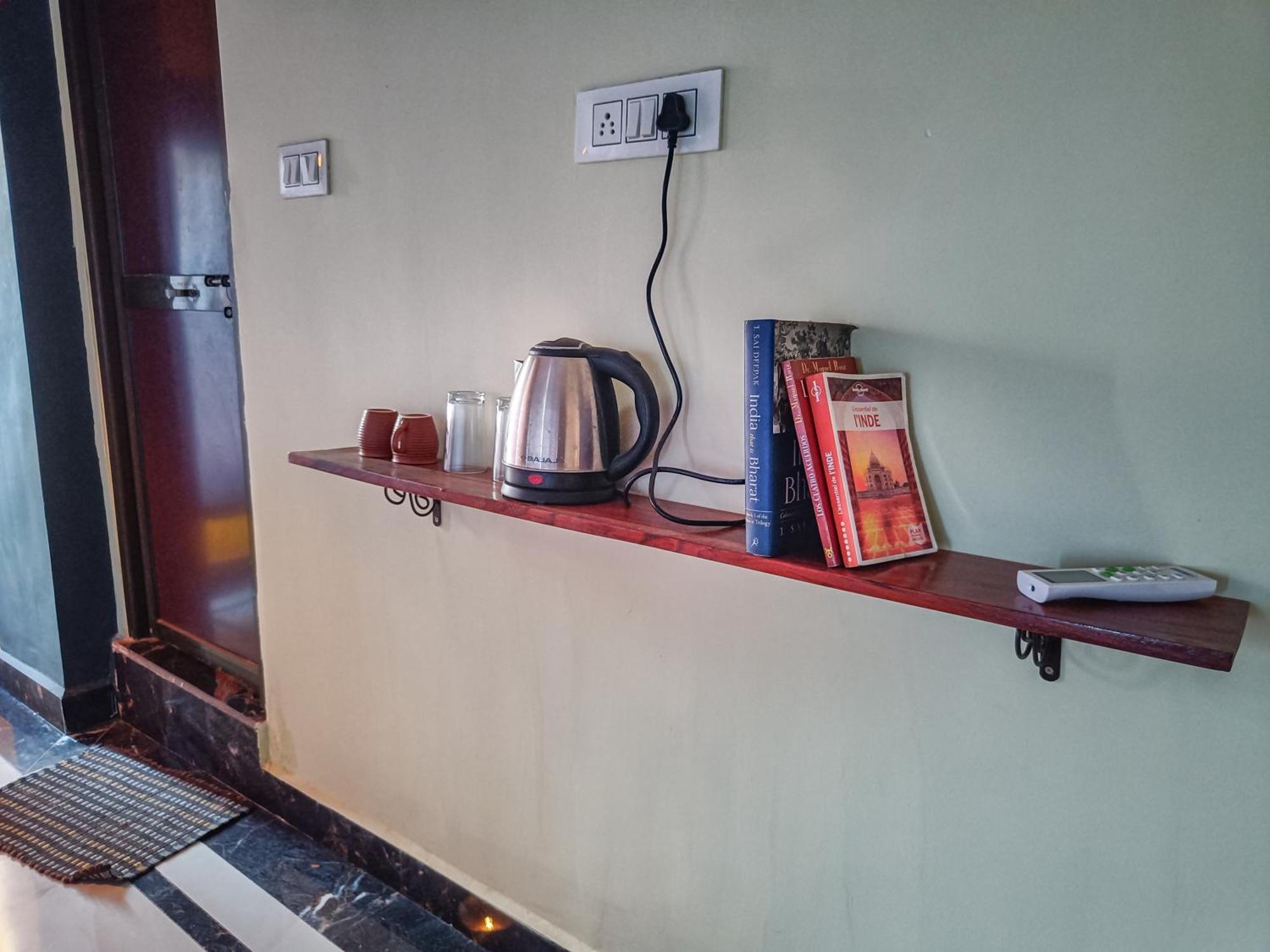 Housetale- A Traveller'S Home Bodh Gaya Extérieur photo