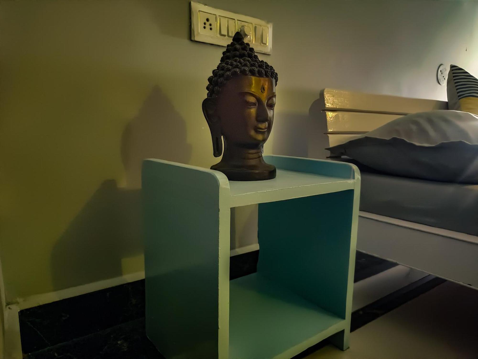Housetale- A Traveller'S Home Bodh Gaya Chambre photo